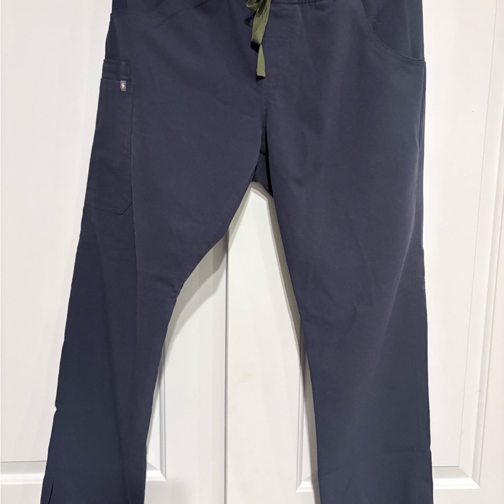 Figs Dark Blue Kade Cargo Bottoms Large